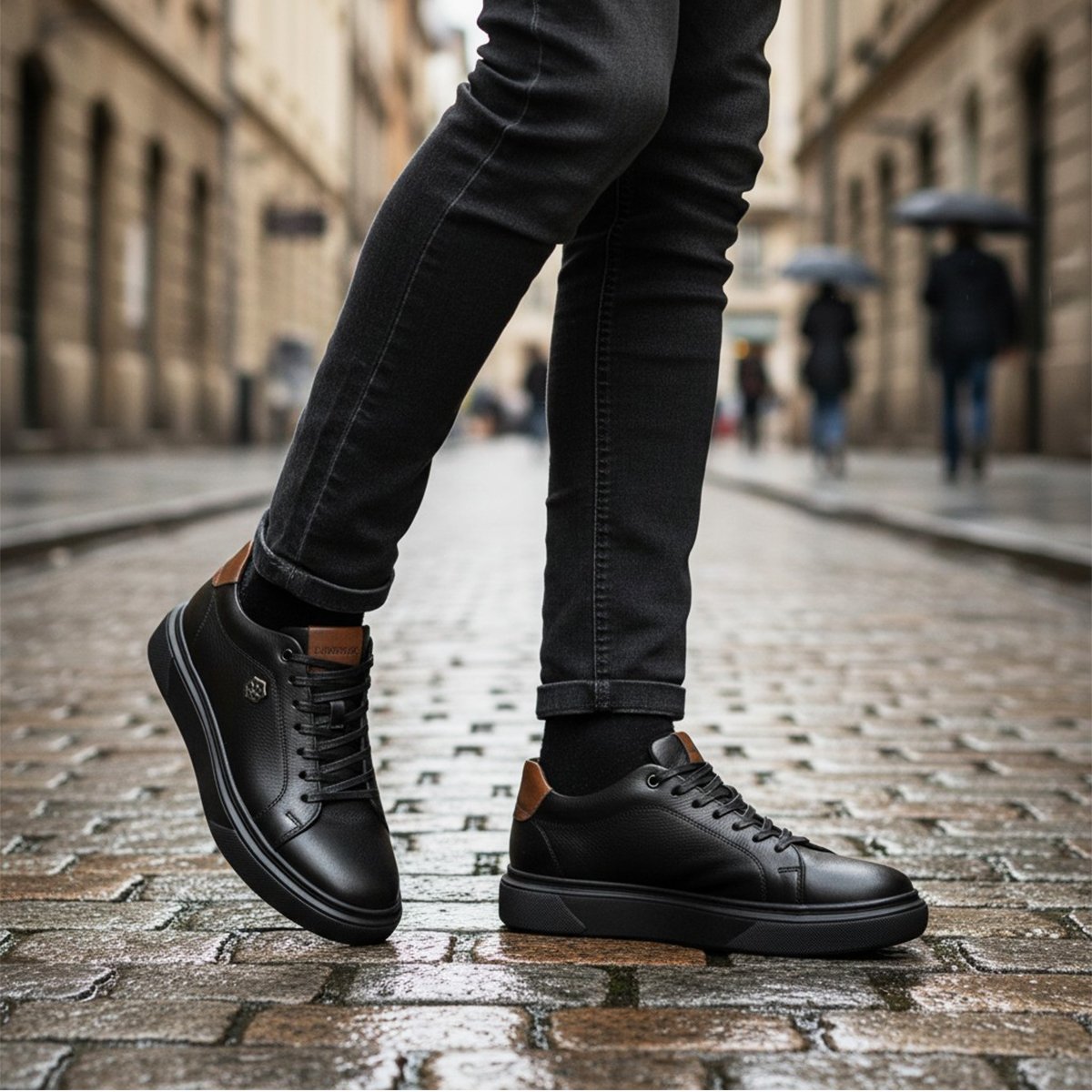 ref231 chaussuer en cuir tabac